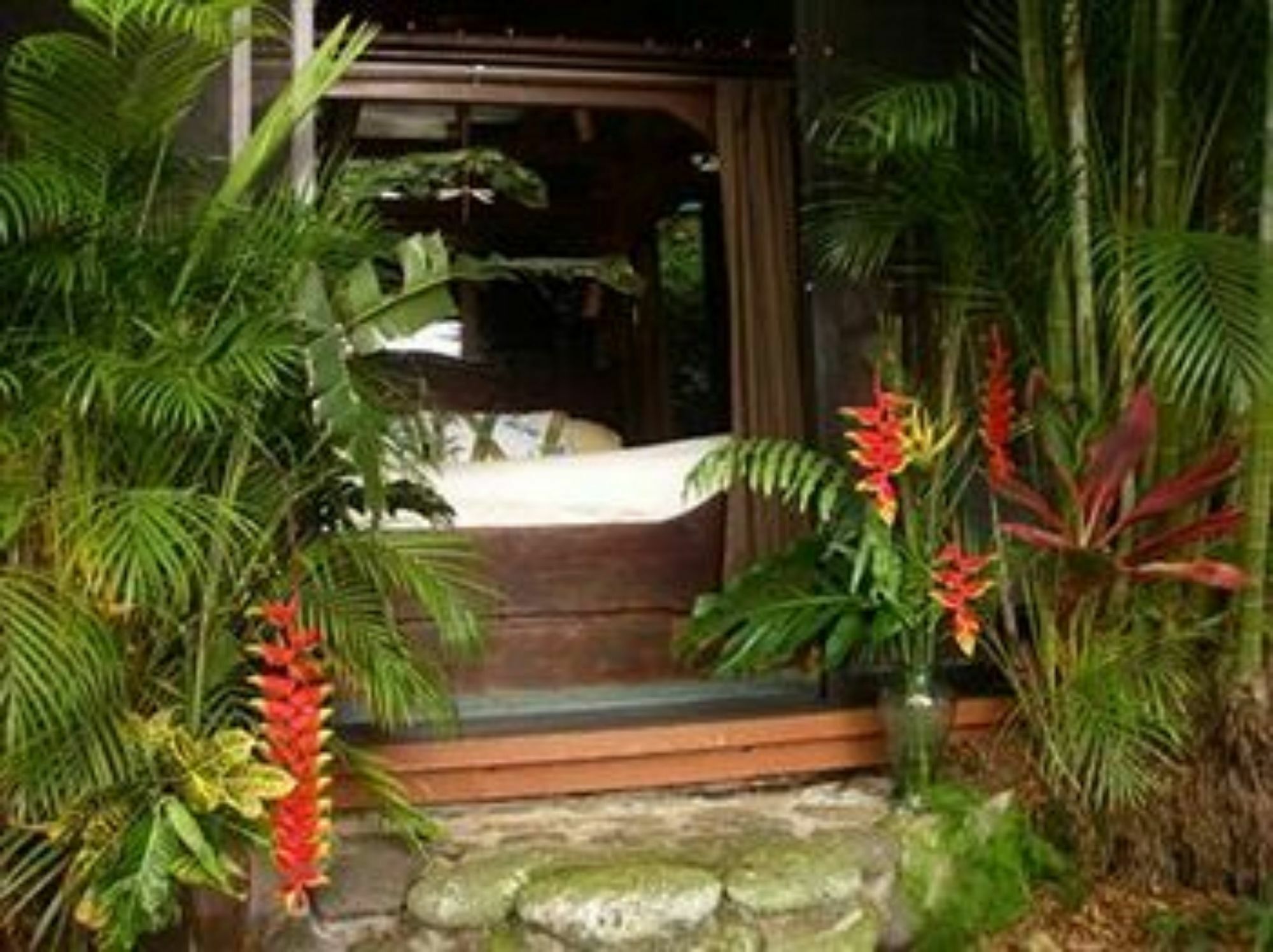 Dragonfly Ranch & Eco-spa Honaunau-Napoopo