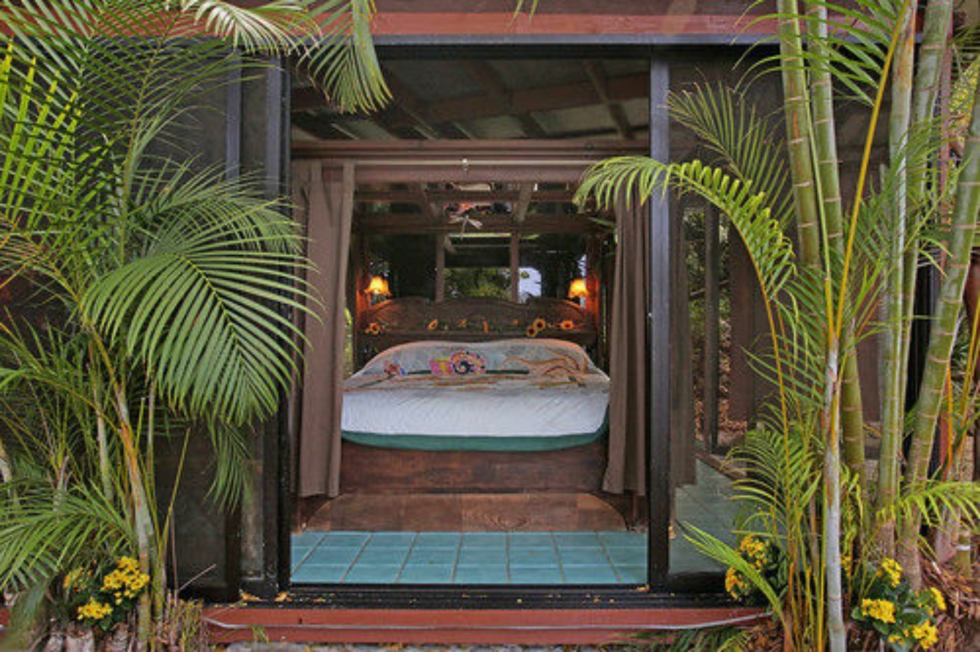 Guest house Dragonfly Ranch & Eco-spa 3*