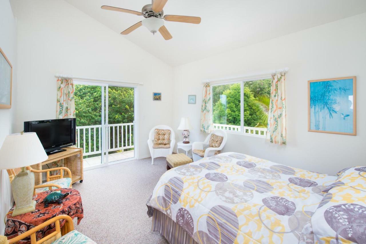Bears' Place Guest house Kalaoa