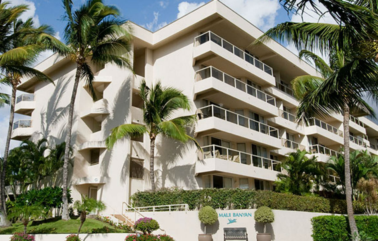 Aston At The Maui Banyan 3*