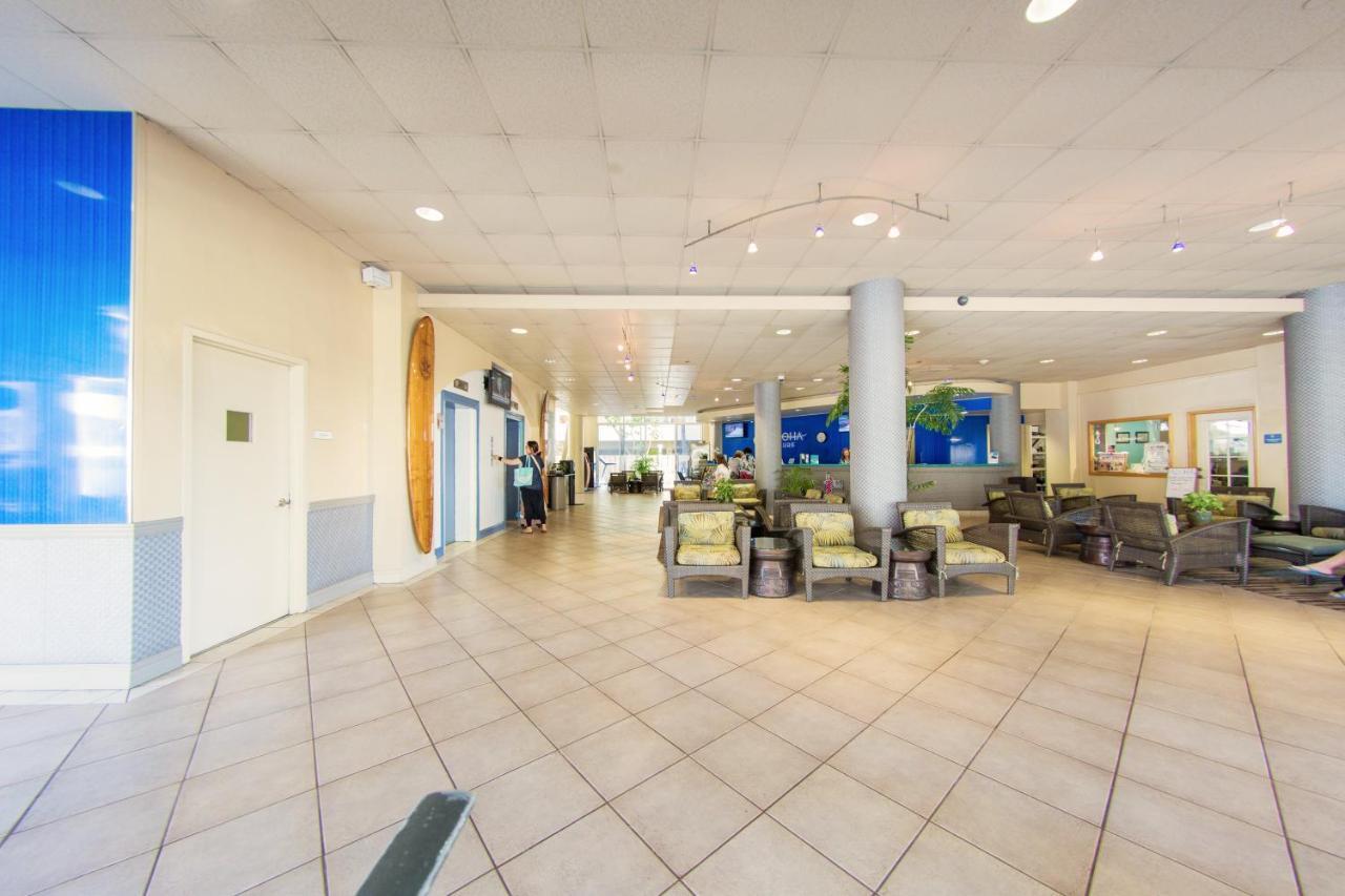 Beautiful In The Heart Of Vibrant Waikiki Apartment Honolulu
