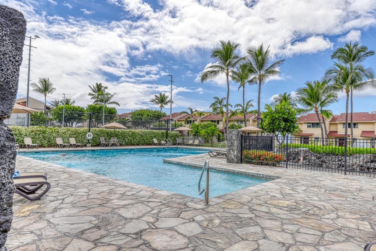 Keauhou Kona Surf & Racquet Club #7-302