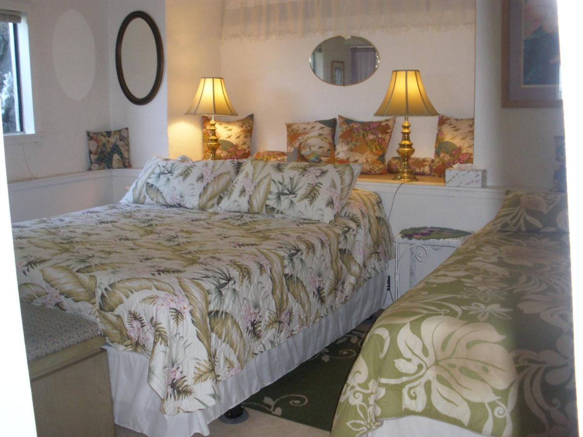 Bed & Breakfast Belle Vue Kona Inc