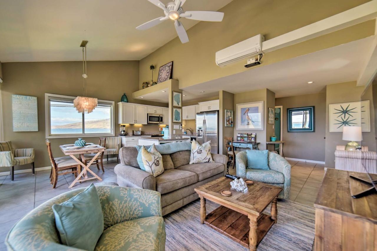Ocean-view With Pool Access! Apartment